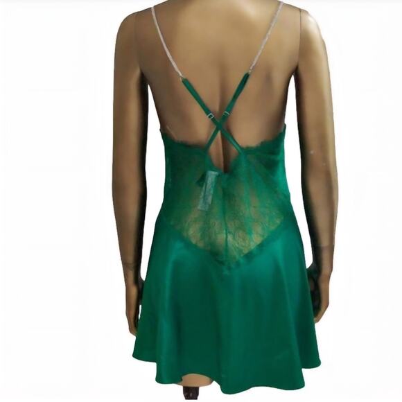 Victoria’s Secret Green Satin & Lace Chemise Slip – Size Medium – NWT - Picture 5 of 7
